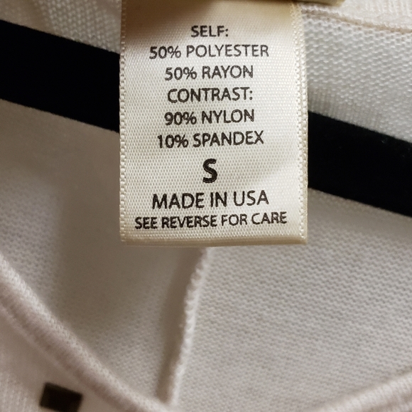 Daytrip Long Lace Sleeves Graphic Tshirt Womens - Picture 6 of 6